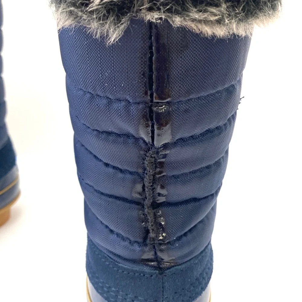 Khombu Women's Boston Bean Navy Blue Quilted Apres Winter/Snow Boots